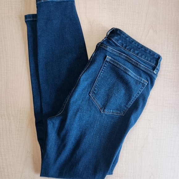 Vineyard Vines Dark Wash Skinny Jeans Size 6 - Picture 4 of 9